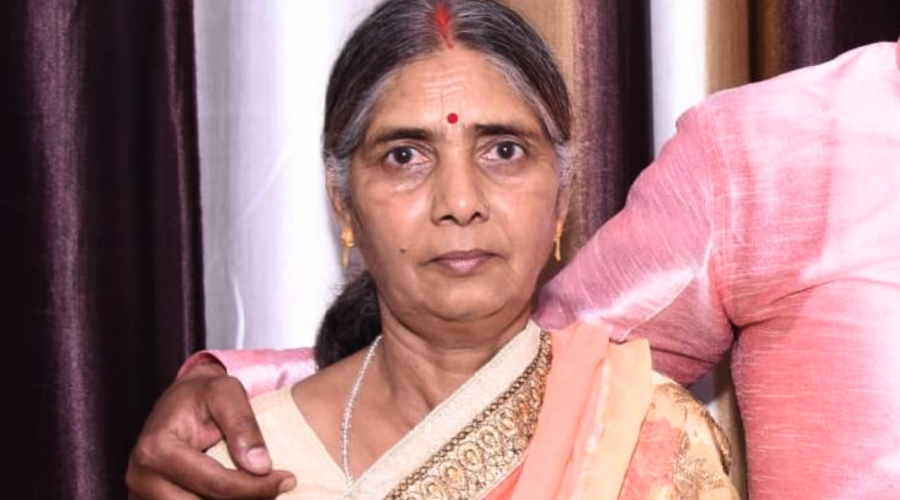 बरेली में मुंहबोले बेटे ने की बुजुर्ग महिला की हत्या, 80 बीघा जमीन के लालच में रची साजिश