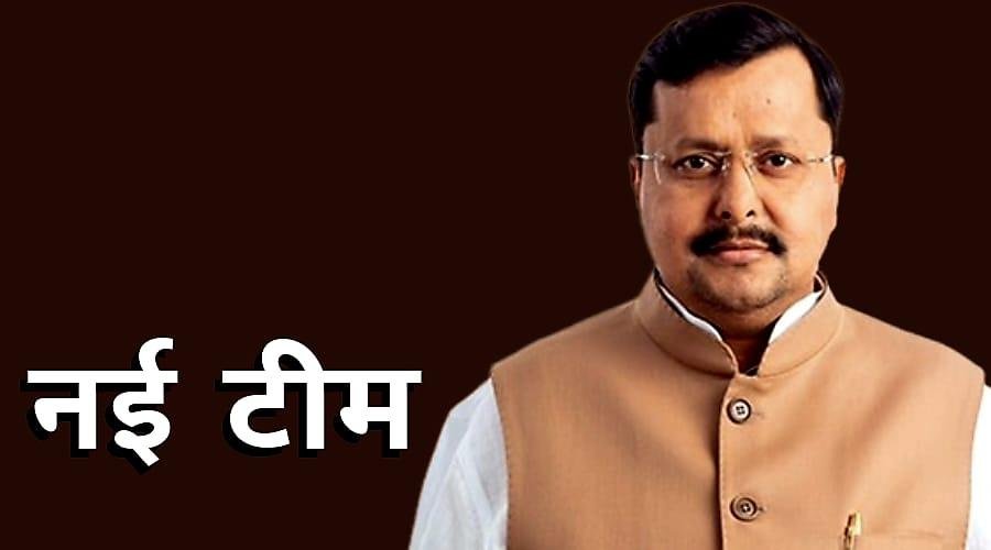 वसुंधरा राजे, स्मृति ईरानी को बीजेपी में नई जिम्मेदारी
