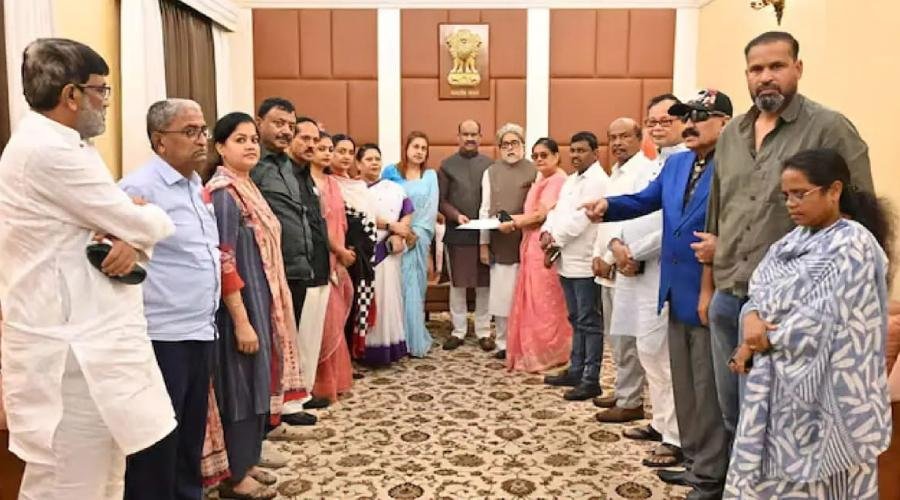 NCPI के 17 सांसद BJP में होंगे शामिल, TMC के बागी सांसद का दावा, बंगाल में खेला होबे?