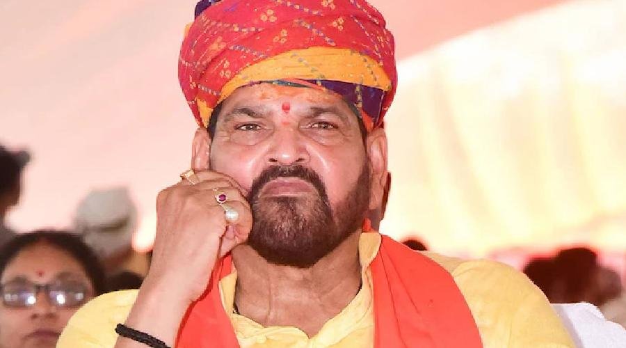 बृजभूषण शरण सिंह मामले में नया मोड़, चार महिला पहलवानों ने सत्र अदालत में दी चुनौती