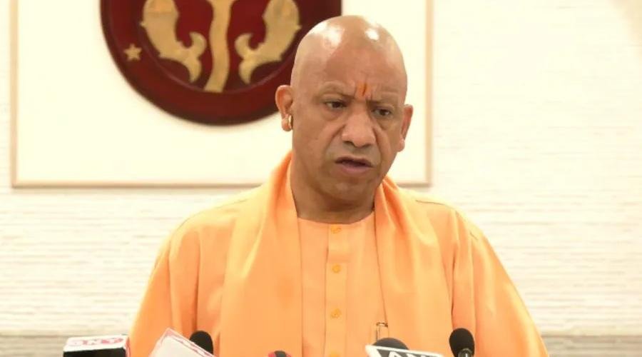 योगी ने कांग्रेस व अन्य विपक्षी दलों को सुनाई खरी-खरी