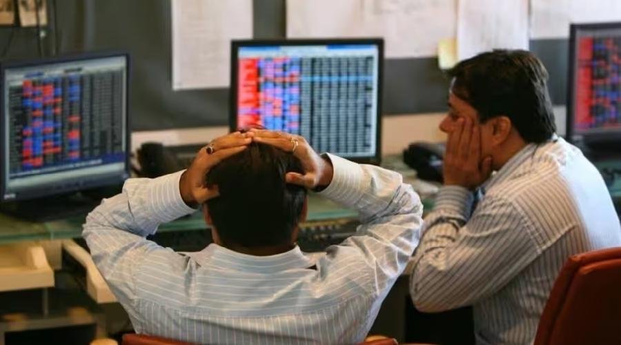 Share Market Crash: शेयर बाजार में 6 लाख करोड़ रुपये साफ, 25 साल बाद लगातार 8वें हफ्ते गिरावट