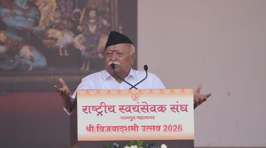 Dussehra: मोहन भागवत के विजयादशमी संबोधन की 10 बड़ी बातें, Gen-Z और OTT पर जताई चिंता