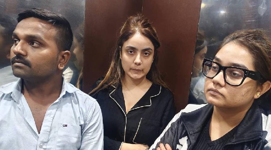 शिवा शर्मा हत्याकांड: मॉडल श्रद्धा दुबे नागपुर से गिरफ्तार, बहन और ड्राइवर भी हिरासत में