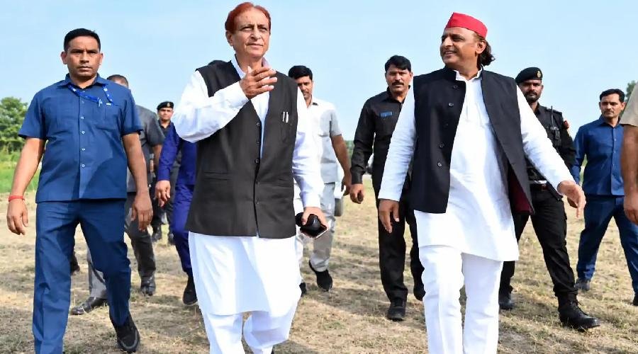 आजम खान से मिलने आज रामपुर जेल जा रहे अखिलेश यादव
